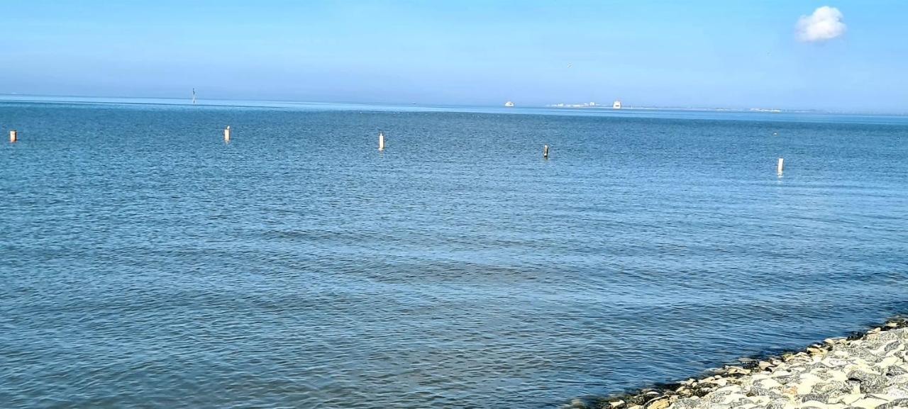 Ferienwohnung Baltrum Auf Dem Elisenhof Hagermarsch Екстериор снимка